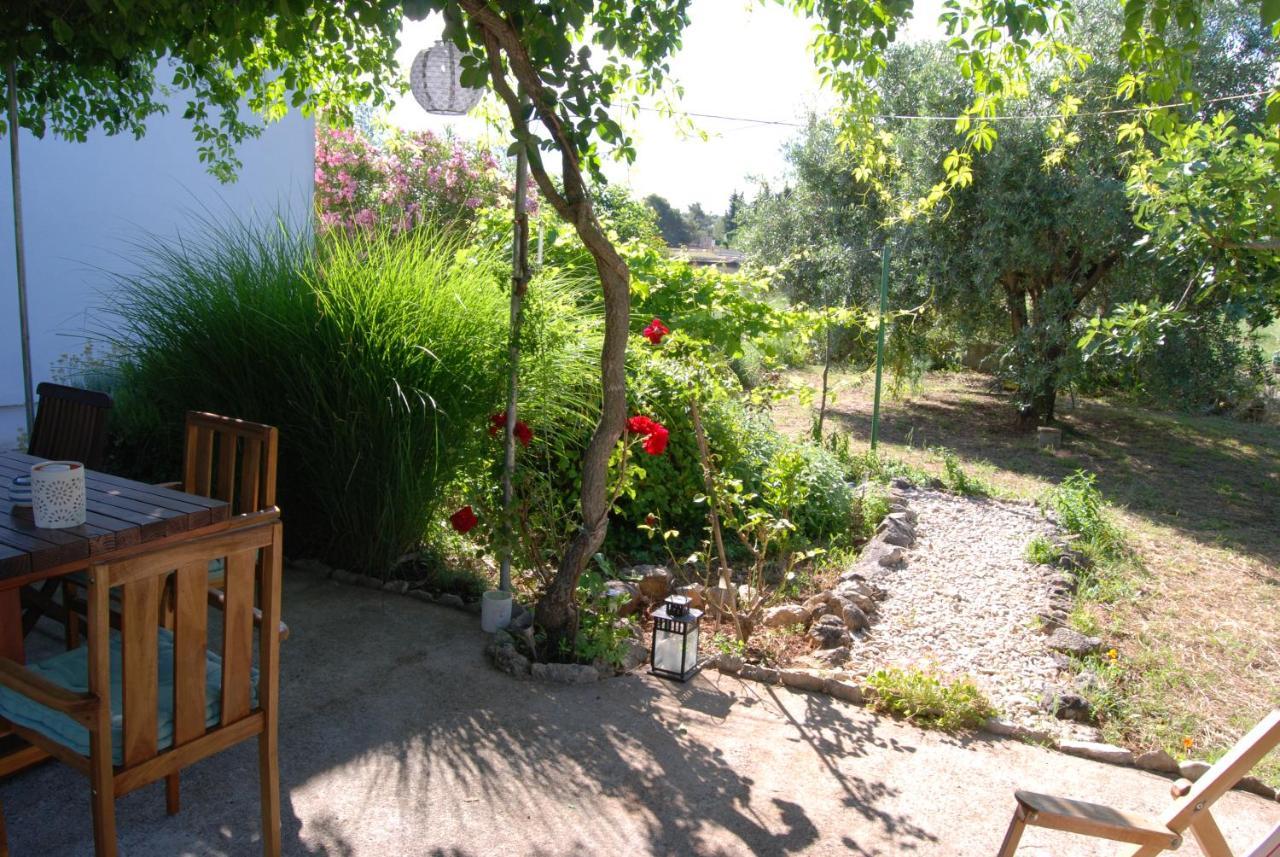 Lukoran Rustic Holiday Home Miketa מראה חיצוני תמונה